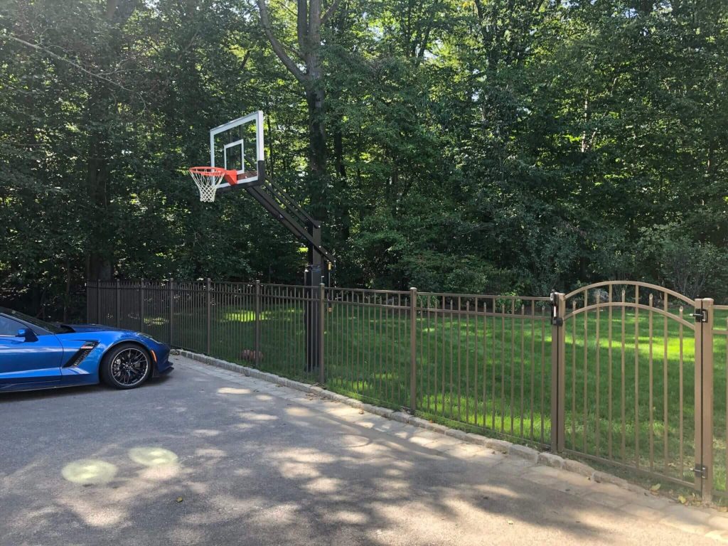 Blogs 13 Aluminum Fence Installation in New Fairfield, CT