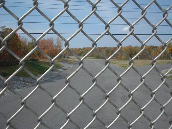 Chain Link Fence Installation in Sherman, CT - Costs, Options, and What Affects Your Price 1 galvanized chain link fence
